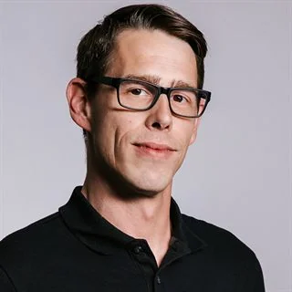 Portrait photo of Thorsten Brügge